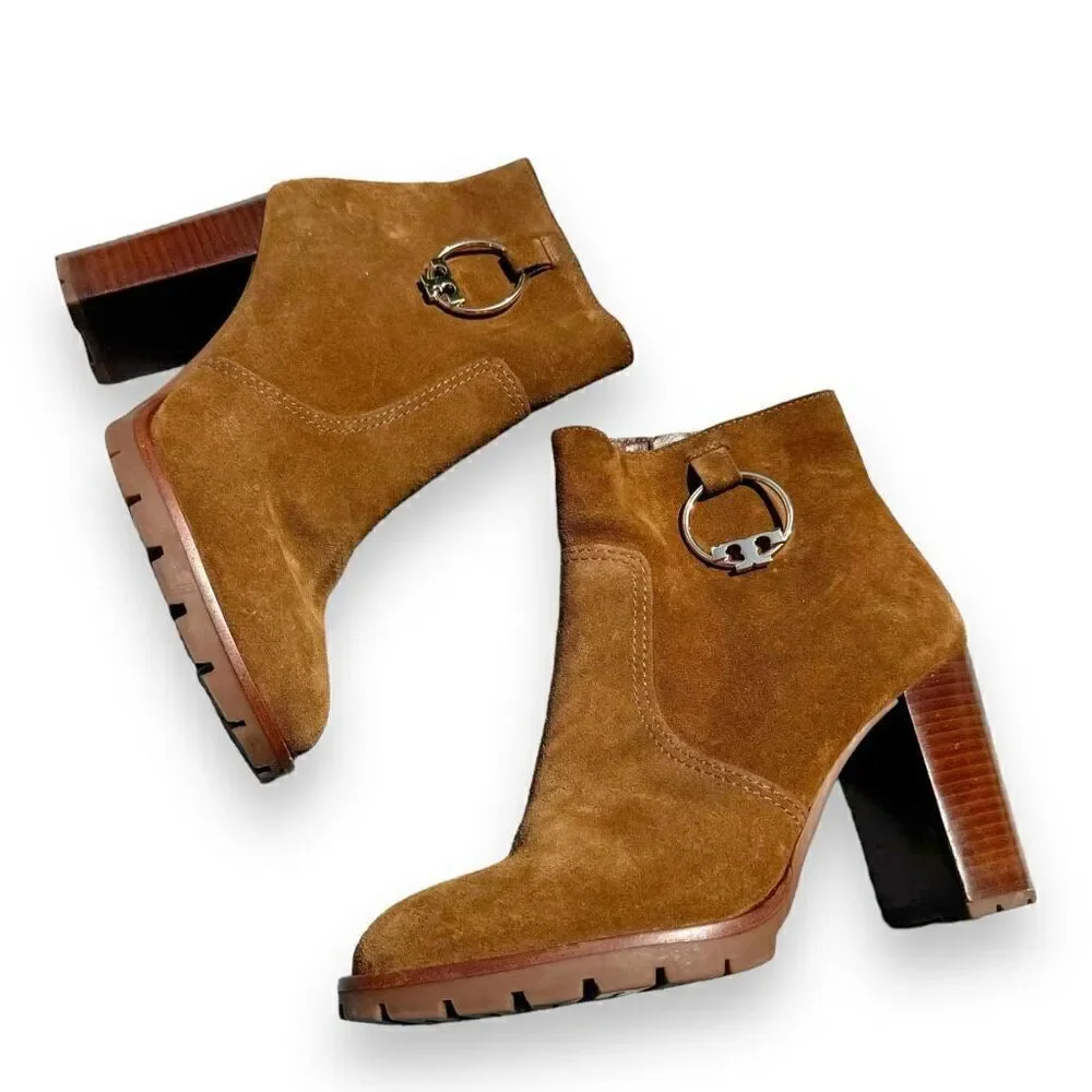Tory Burch Sofia Brown Suede Lug Sole Bootie Gold Logo Charm Stacked Heel Sz 8.5